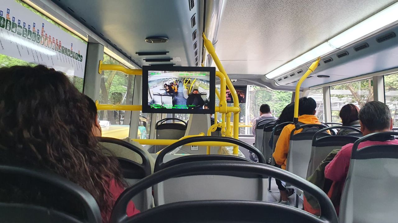 Metrobús modifica servicio por  Desfile de la Revolución