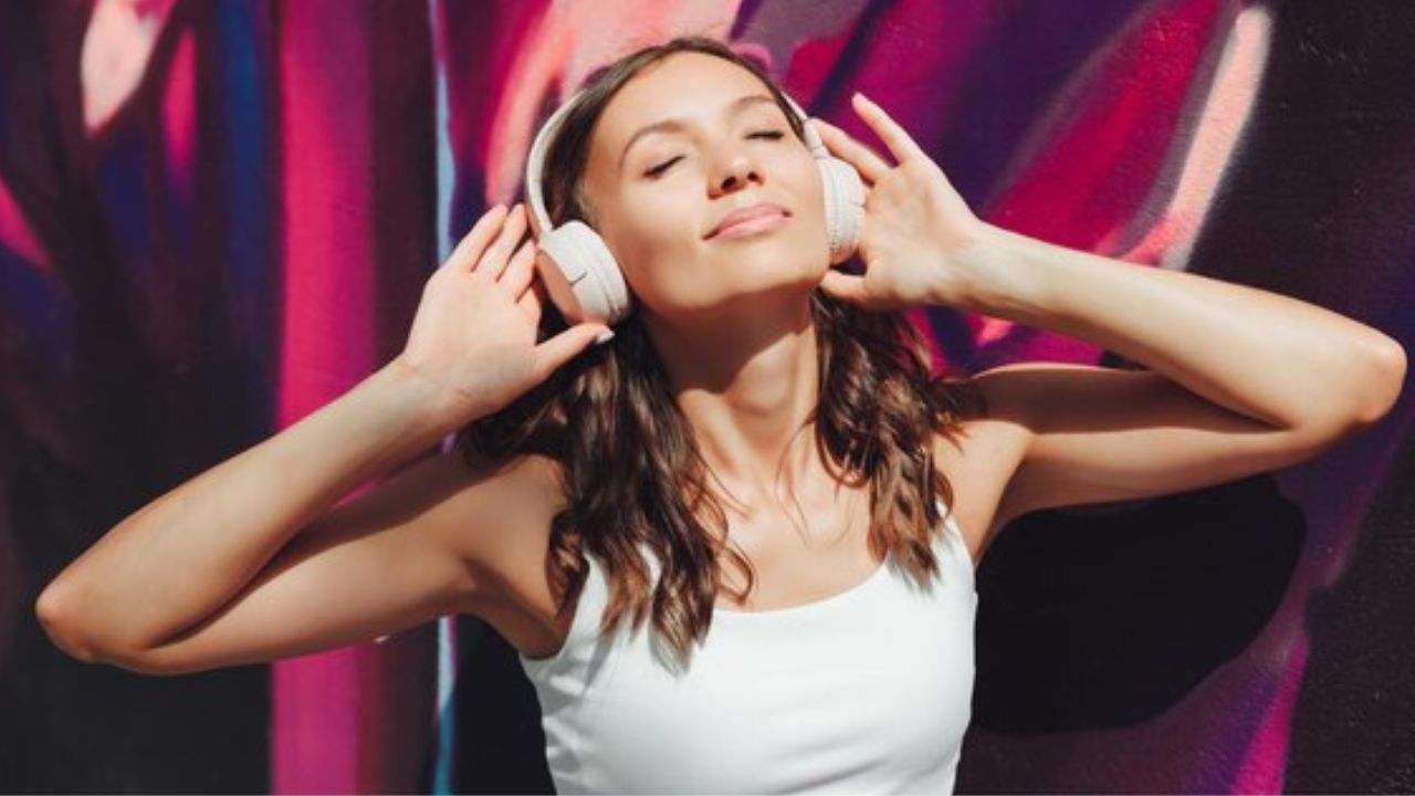 ¿Conoces la regla 60/60 para audífonos?