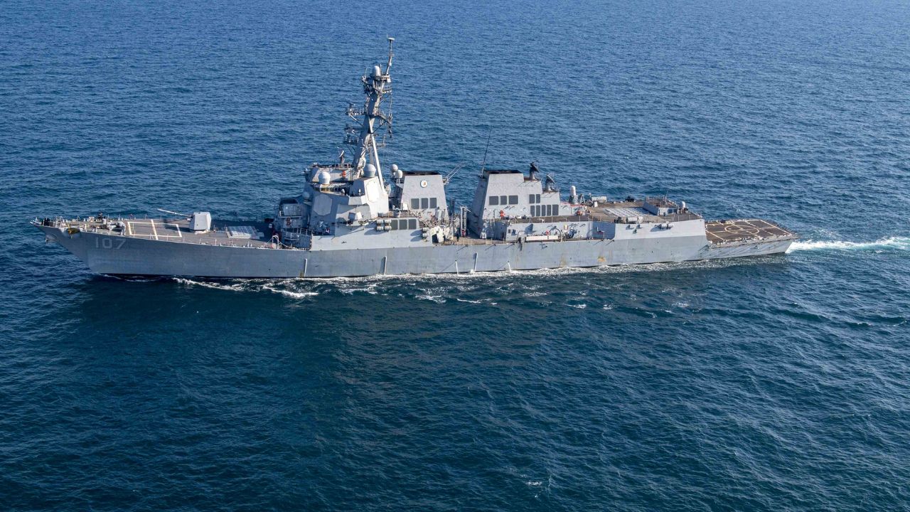 Buque de EU hace escala logística en Veracruz