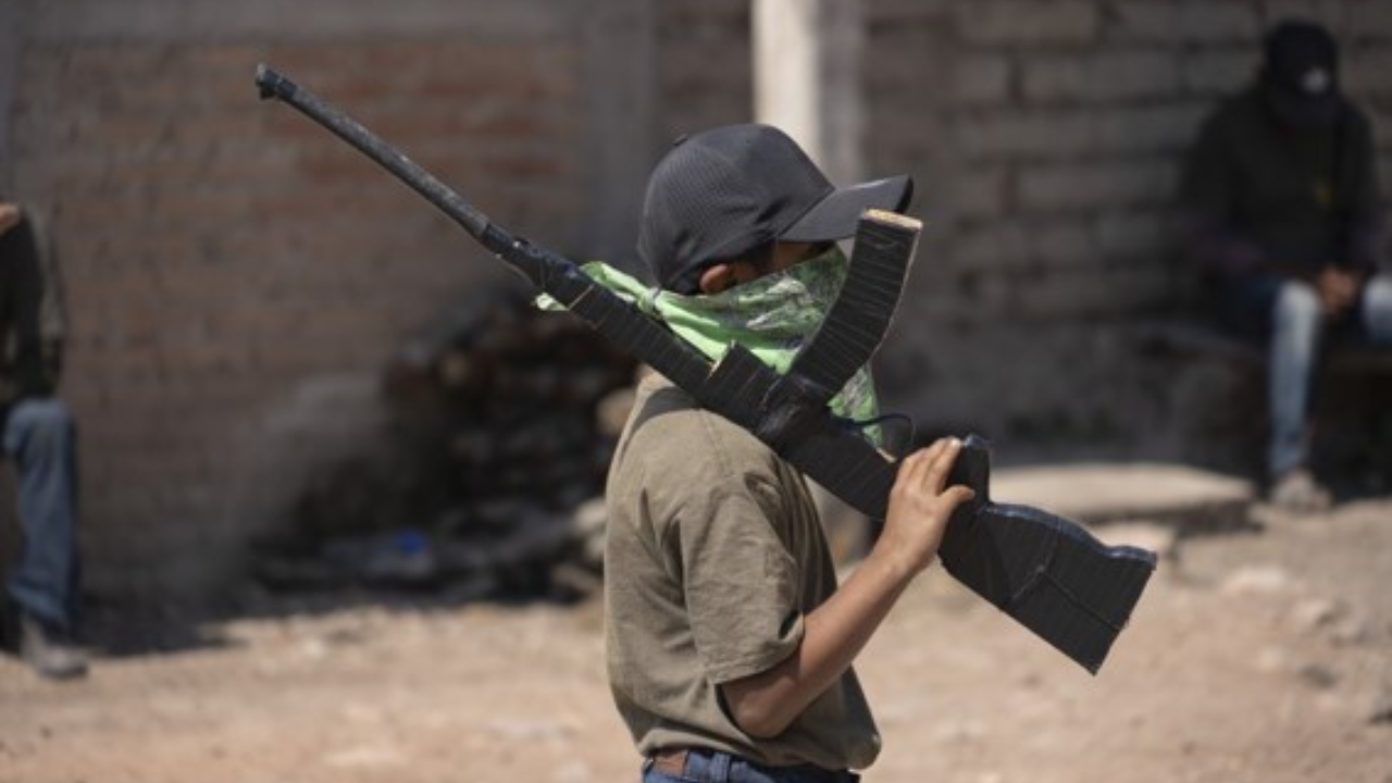 Gobierno combatirá reclutamiento a jóvenes