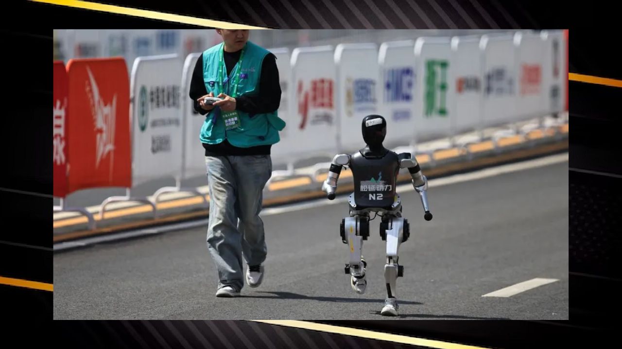 Un robot humanoide  corre por primera vez un medio maratón