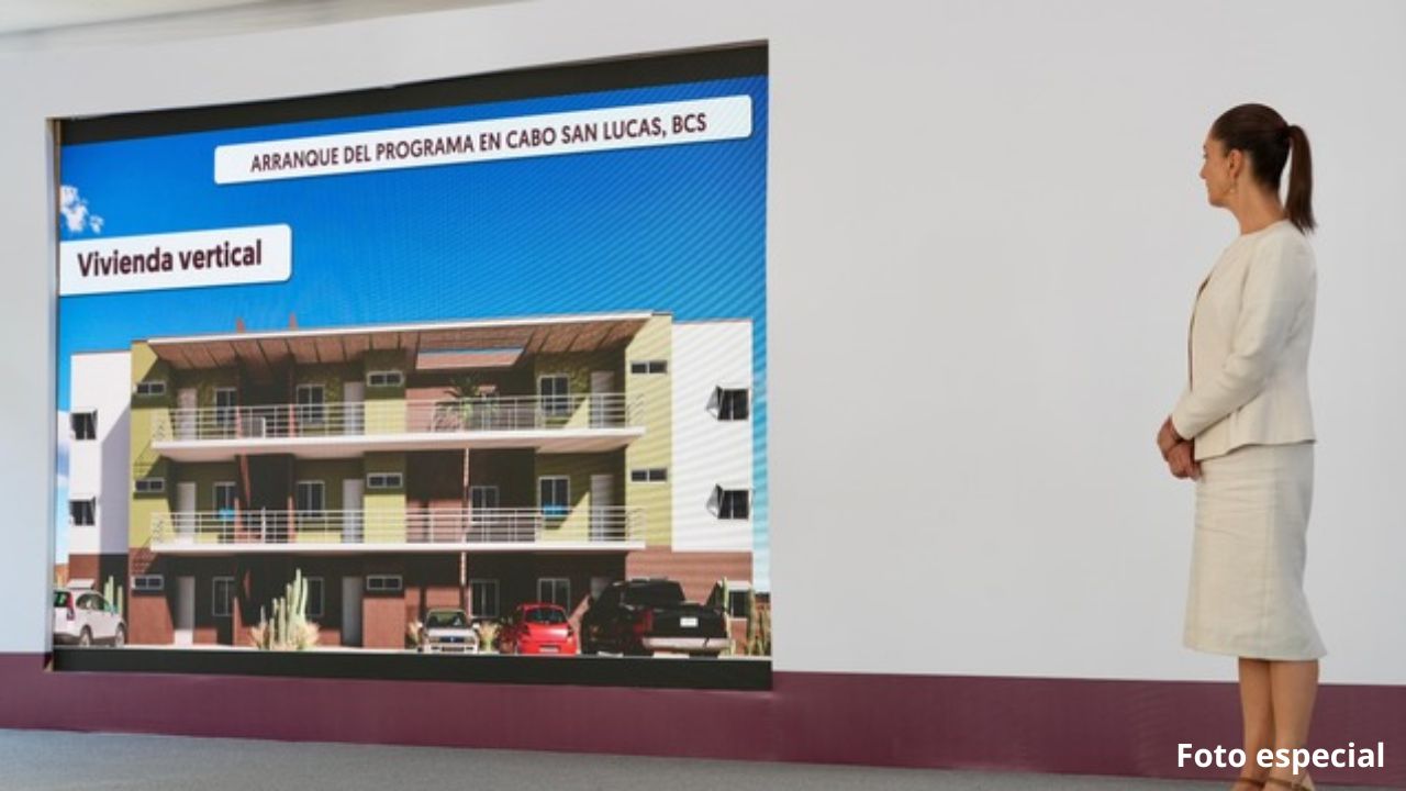 Sheinbaum supervisa viviendas del bienestar en Los Cabos