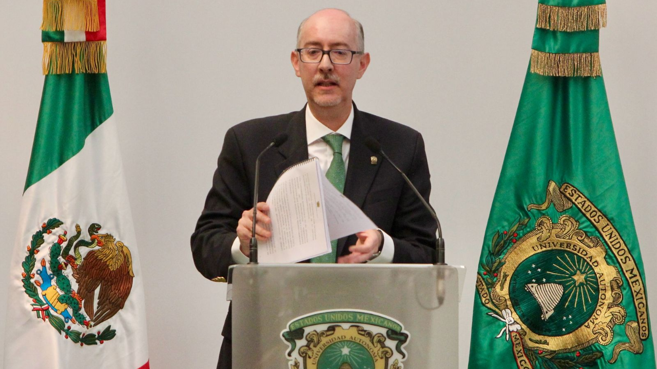 Renuncia rector de la UAEMex, Carlos Barrera
