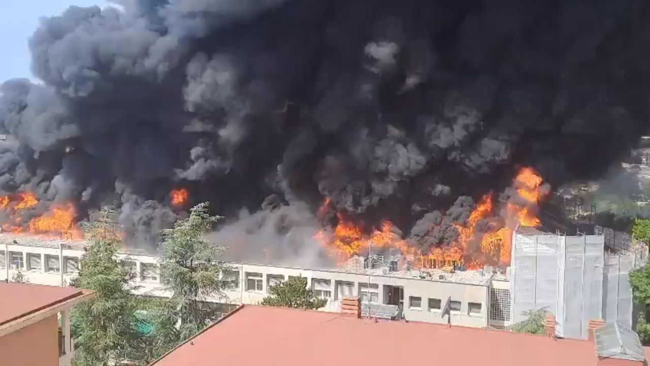 Incendio en universidad italiana deja daños severos