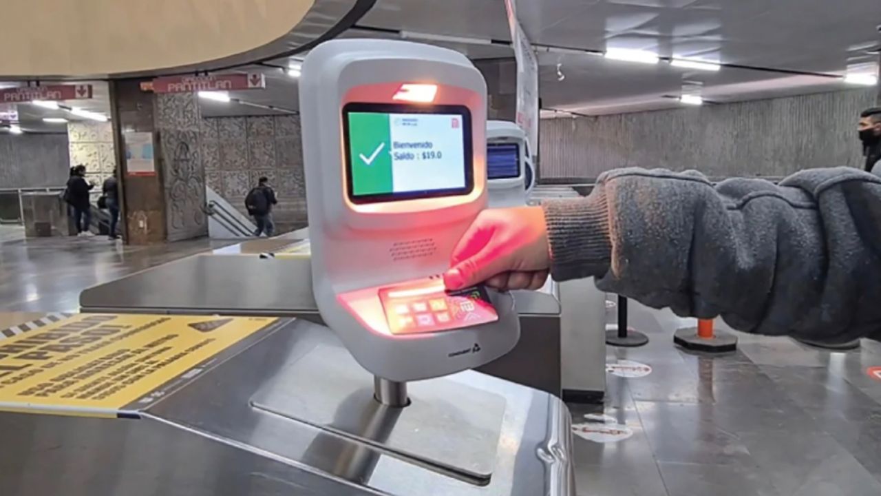 Apoyo del Metro al Medio Maratón CDMX