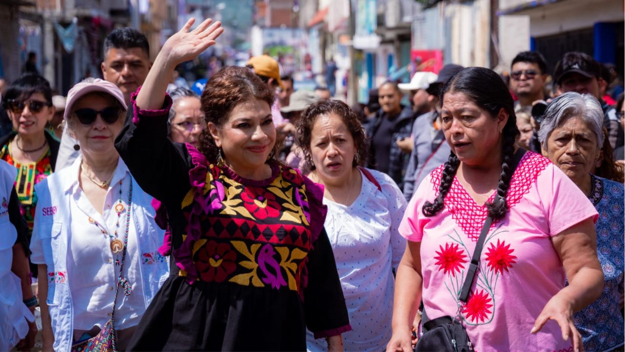 Clara Brugada condona cobro de agua en San Gregorio Atlapulco