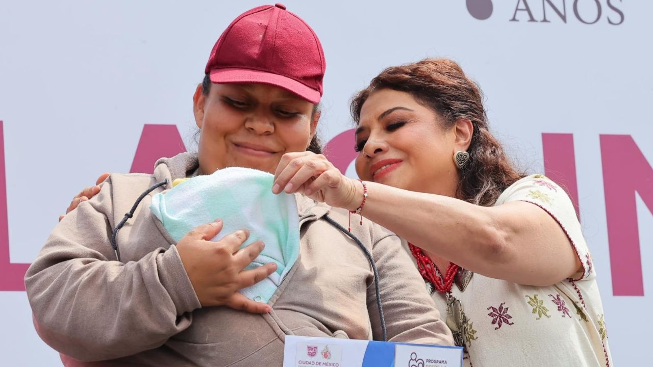 “Desde la Cuna” entrega apoyos a más de 22 mil familias