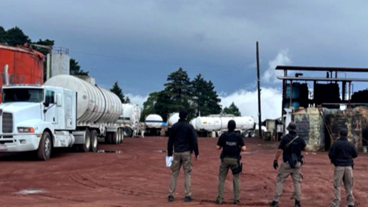 FGR asegura más de 1.8 millones de litros de hidrocarburo en Reynosa