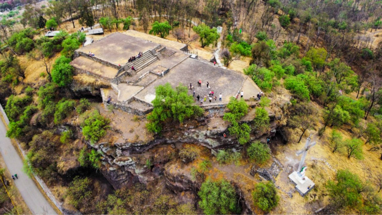 CDMX inicia proyecto de reforestación en Cerro de la Estrella