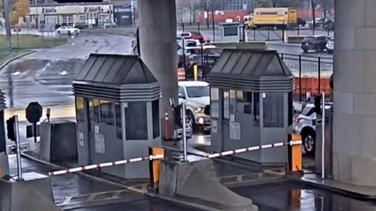 Presume EU baja histórica en cruces ilegales