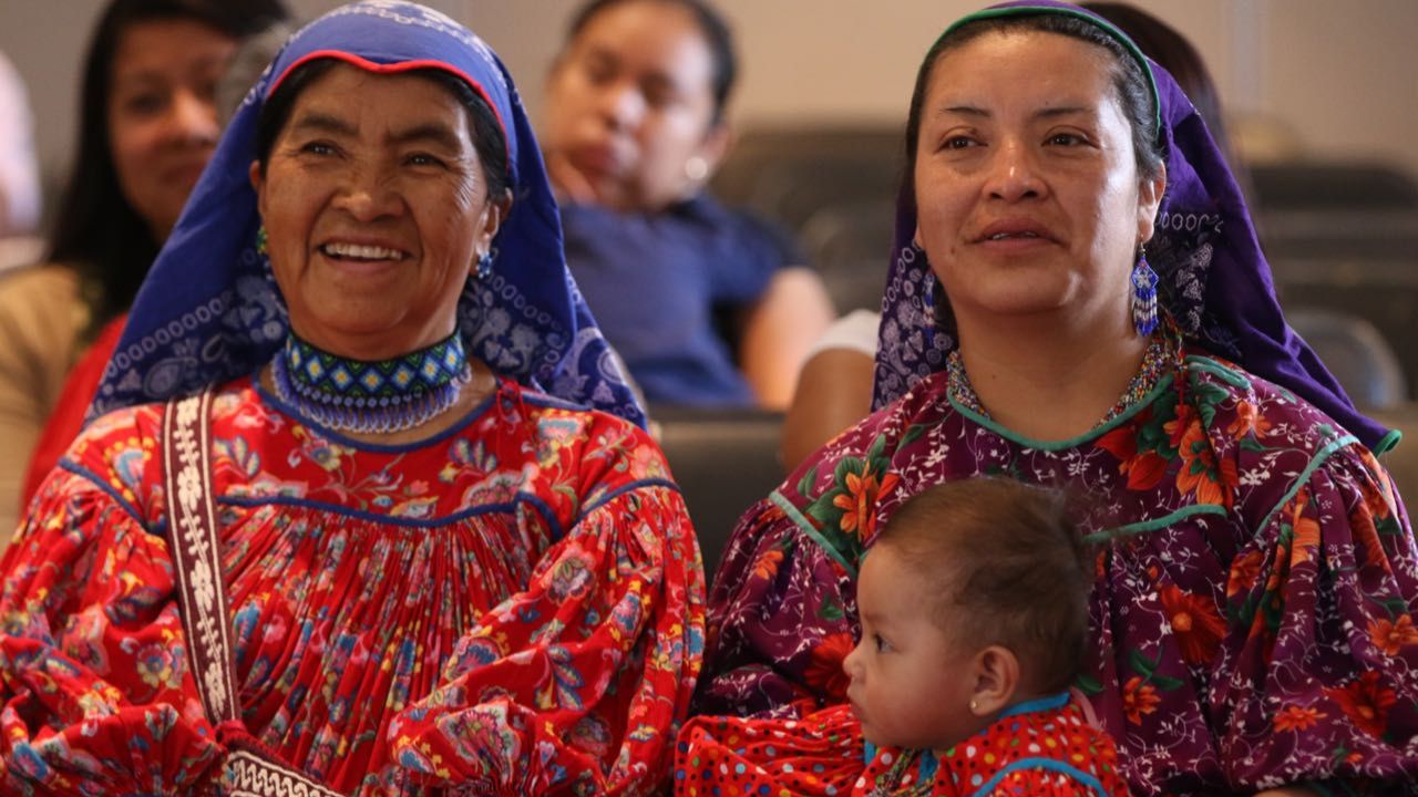 Sheinbaum destaca legado de las mujeres indígenas