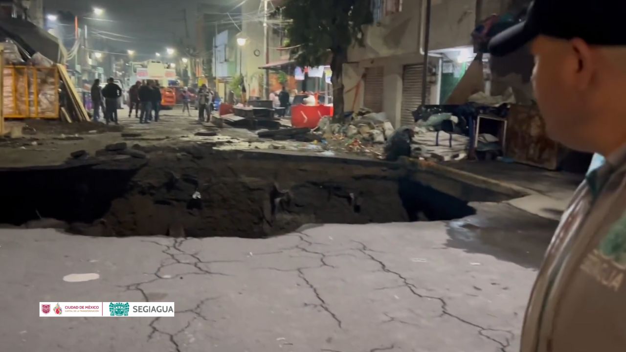 Reparación del socavón en Iztapalapa tomará 20 días: Segiagua 