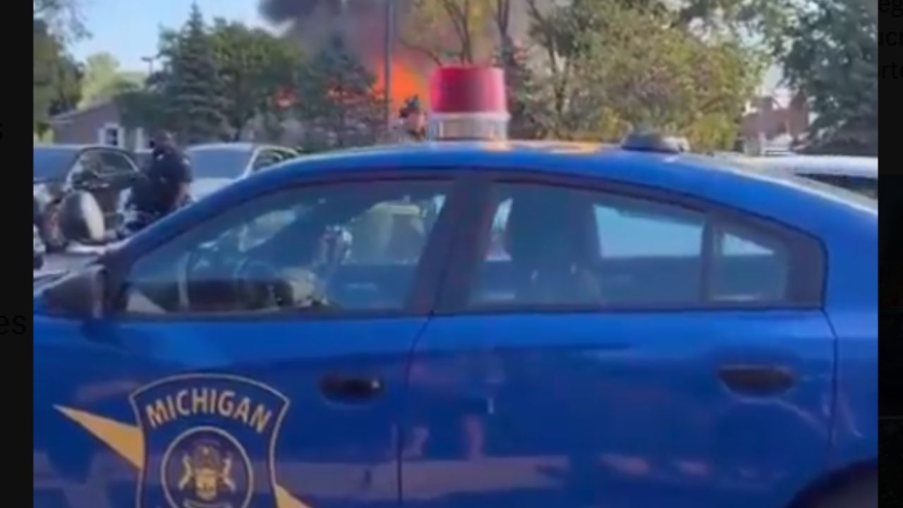 Tiroteo dentro de iglesia en Michigan, EU