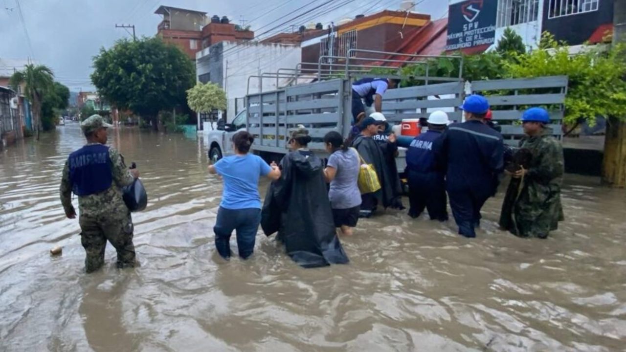 Sheinbaum anuncia censo de damnificados por lluvias