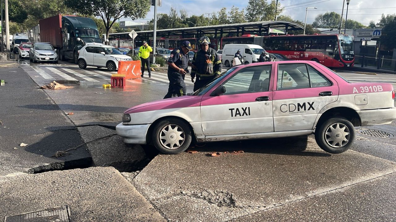 Se forma otro socavón, ahora en Vallejo