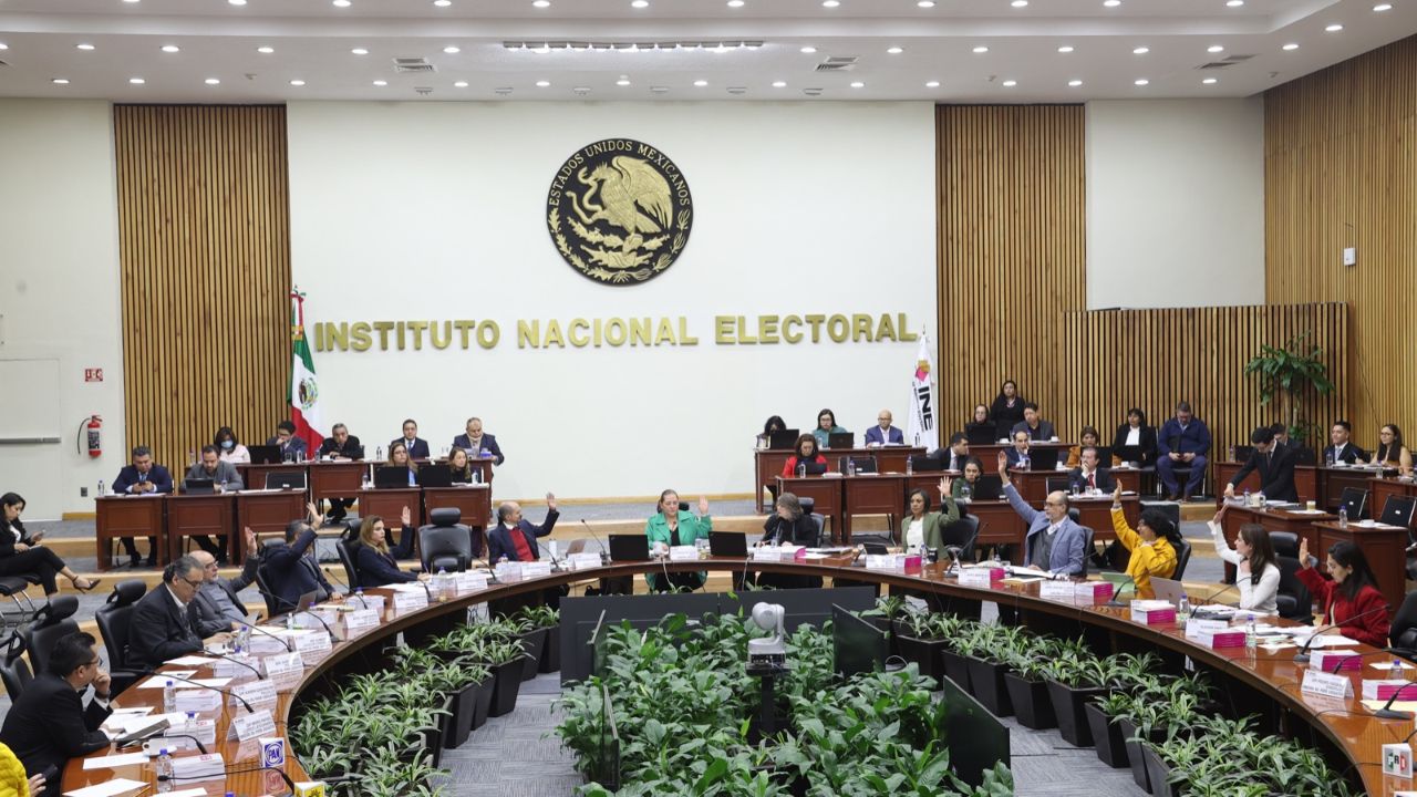 INE abre la puerta al voto por internet para personas en estado de postración