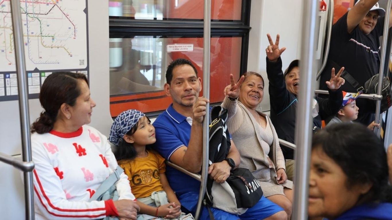 ¡Confirmado! El Metro seguirá costando 5 pesos en 2026