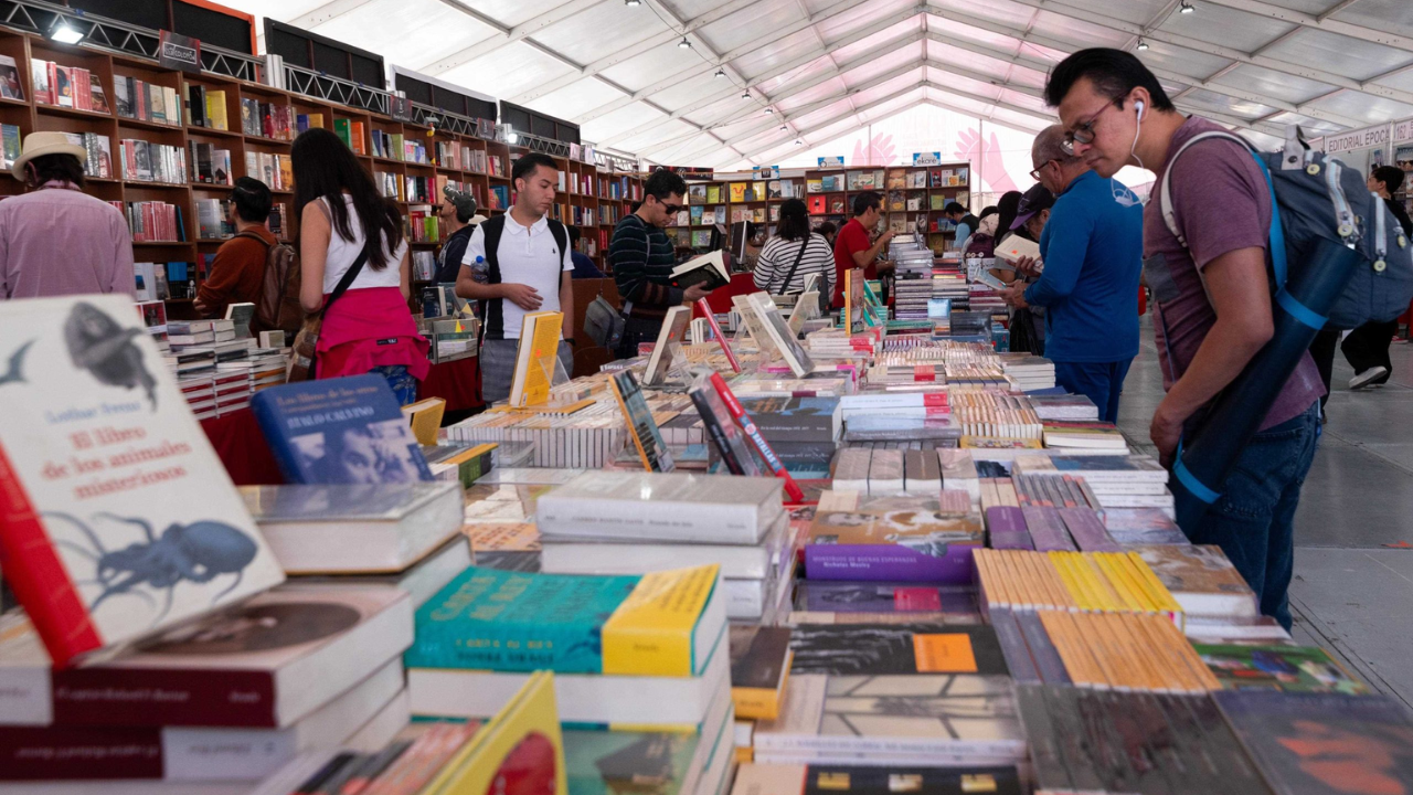 Arranca entrega de libros gratuitos en la CDMX 