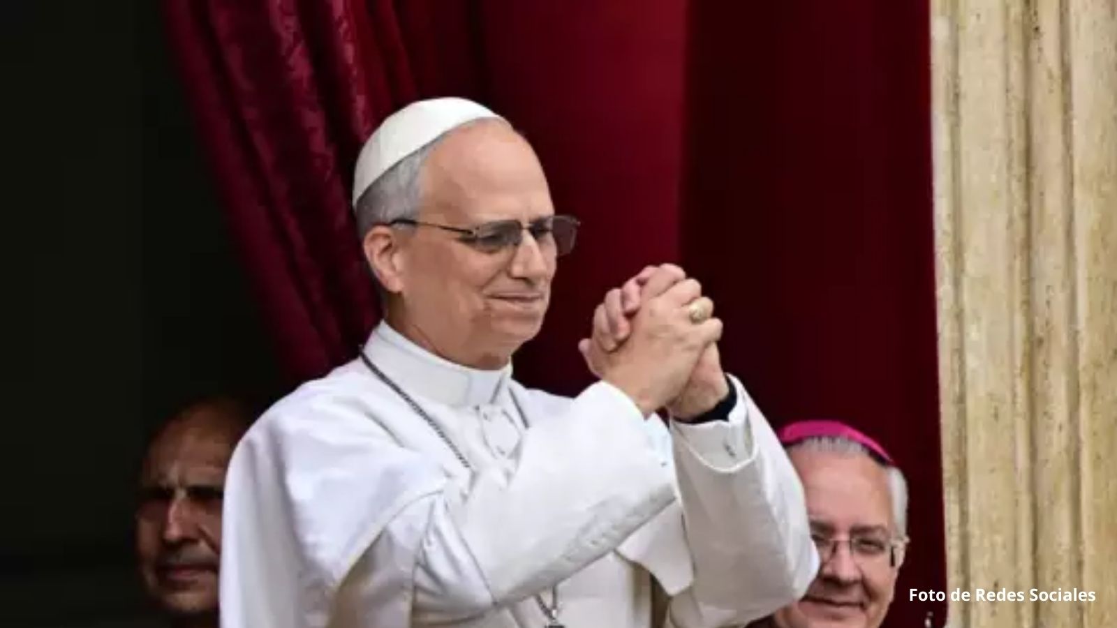 Sheinbaum explora visita del papa León XIV a México