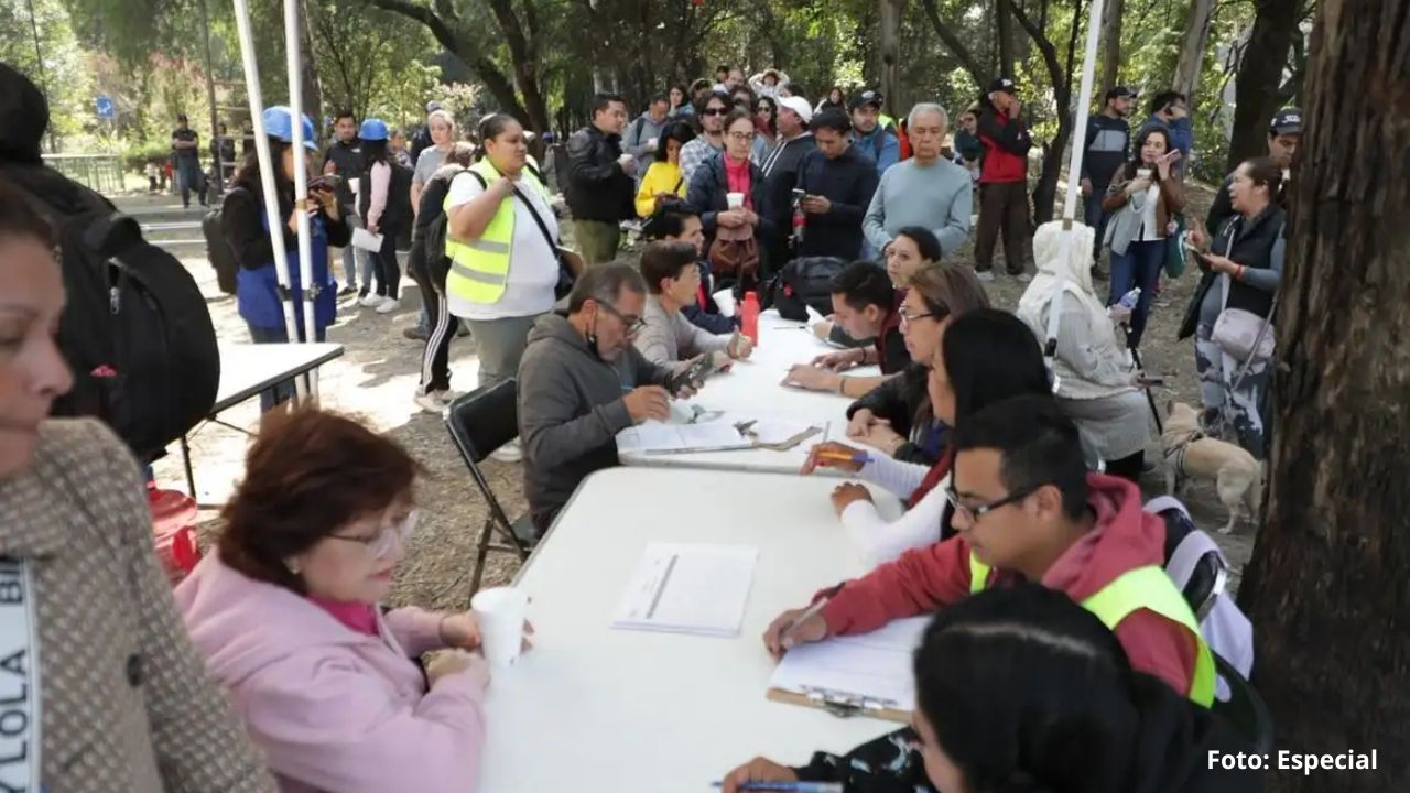 Mantienen centro de mando tras explosión en Paseos de Tasqueña