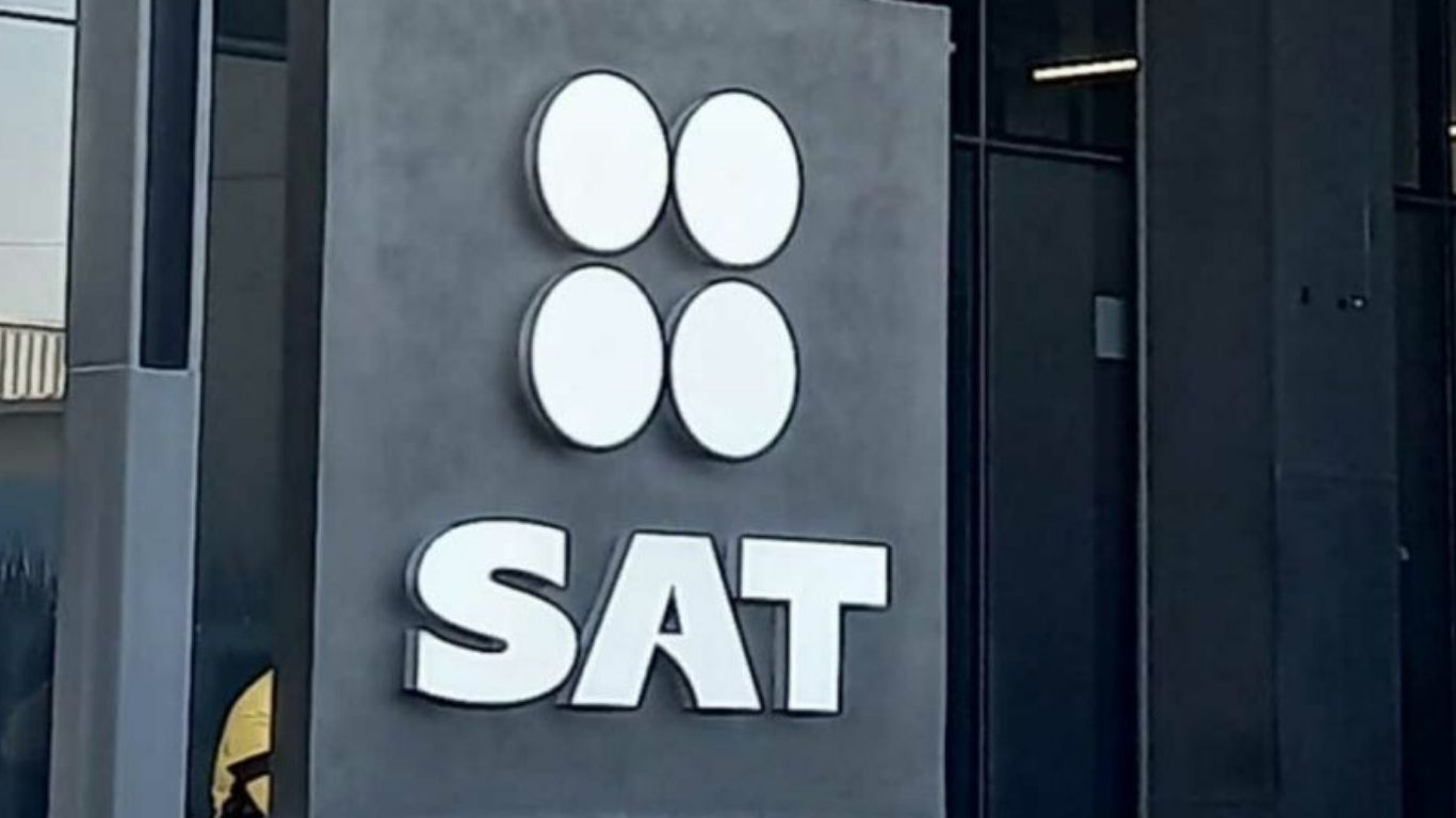 Ingresos federales superan lo previsto en 2025