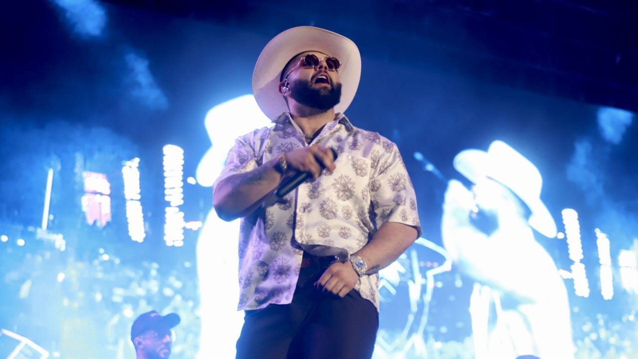 Carin León se presentará en el Circuito Nacional de Festivales por la Paz