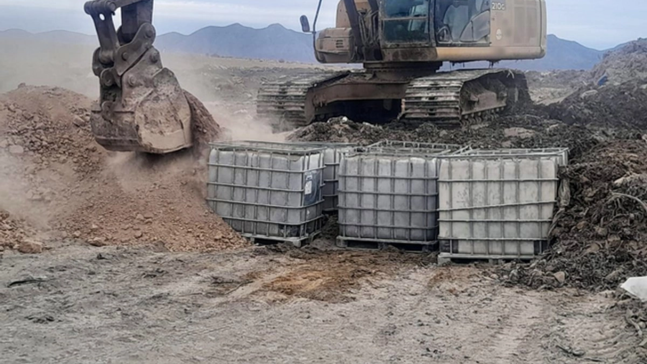 Profepa retira 644 kilogramos de mercurio en Manzanillo 