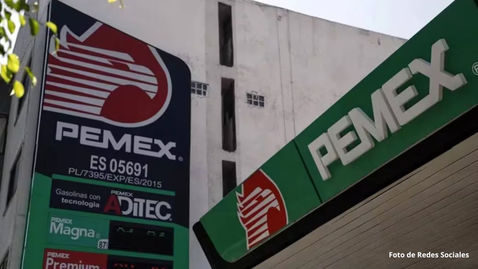 Pemex reduce su deuda en 20%