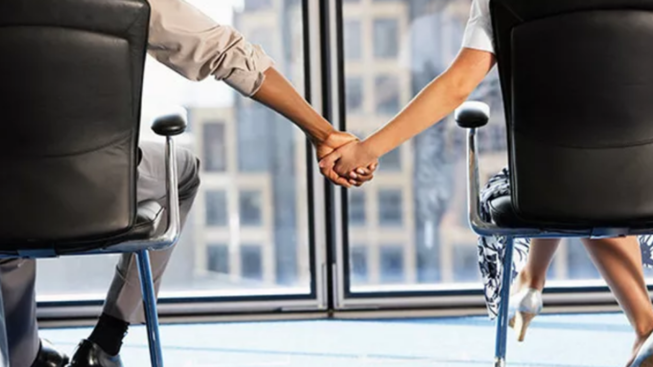 México, el país con más relaciones amorosas en el trabajo 