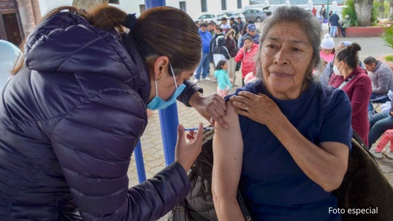 Instalan módulos de vacunación contra sarampión en iglesias del Edomex