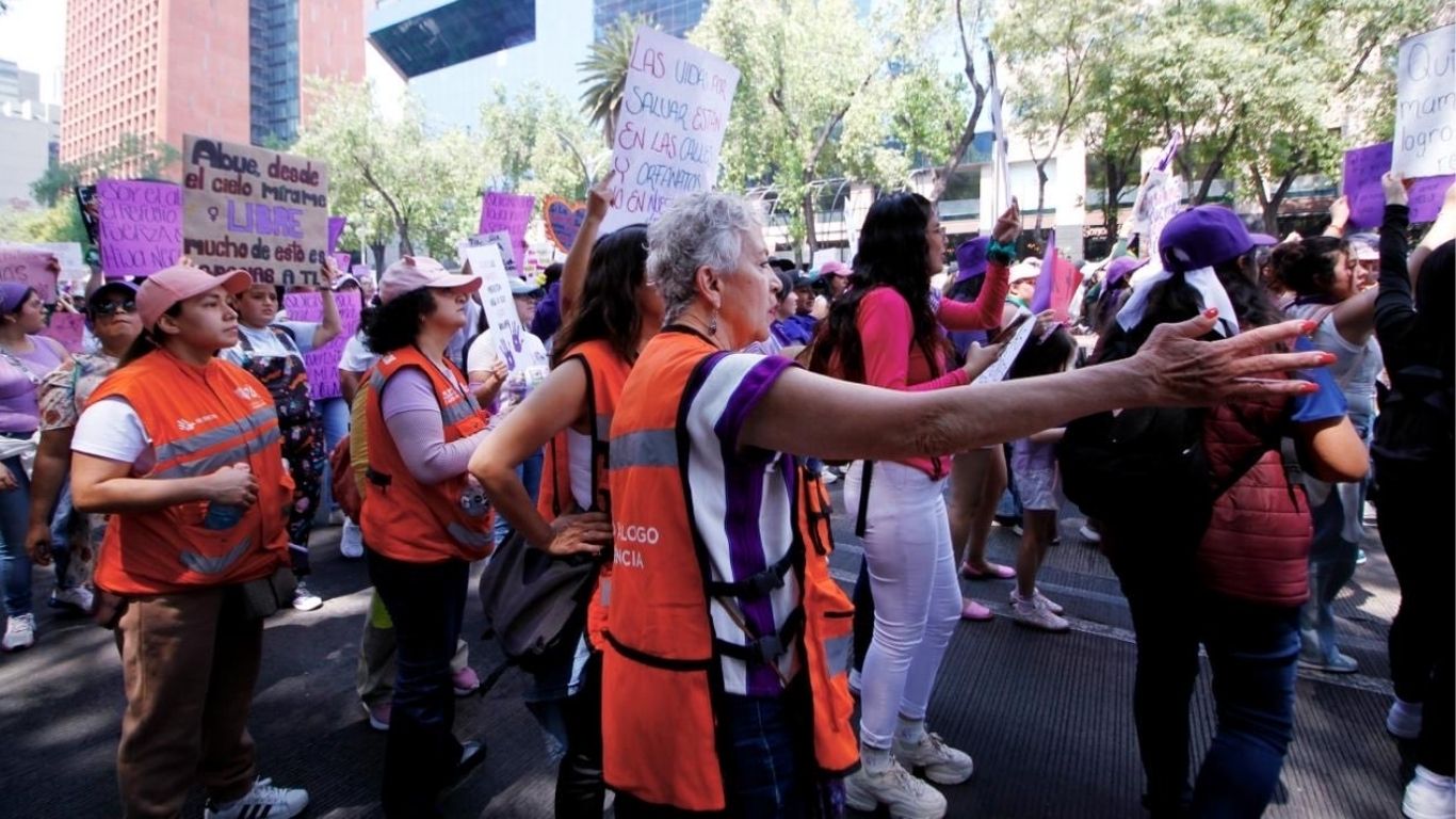 CDMX acompaña marcha del 8M con estrategia de diálogo