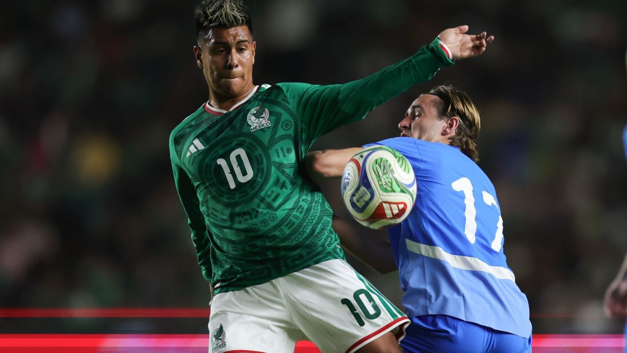 Alertan por páginas falsas de la FIFA  