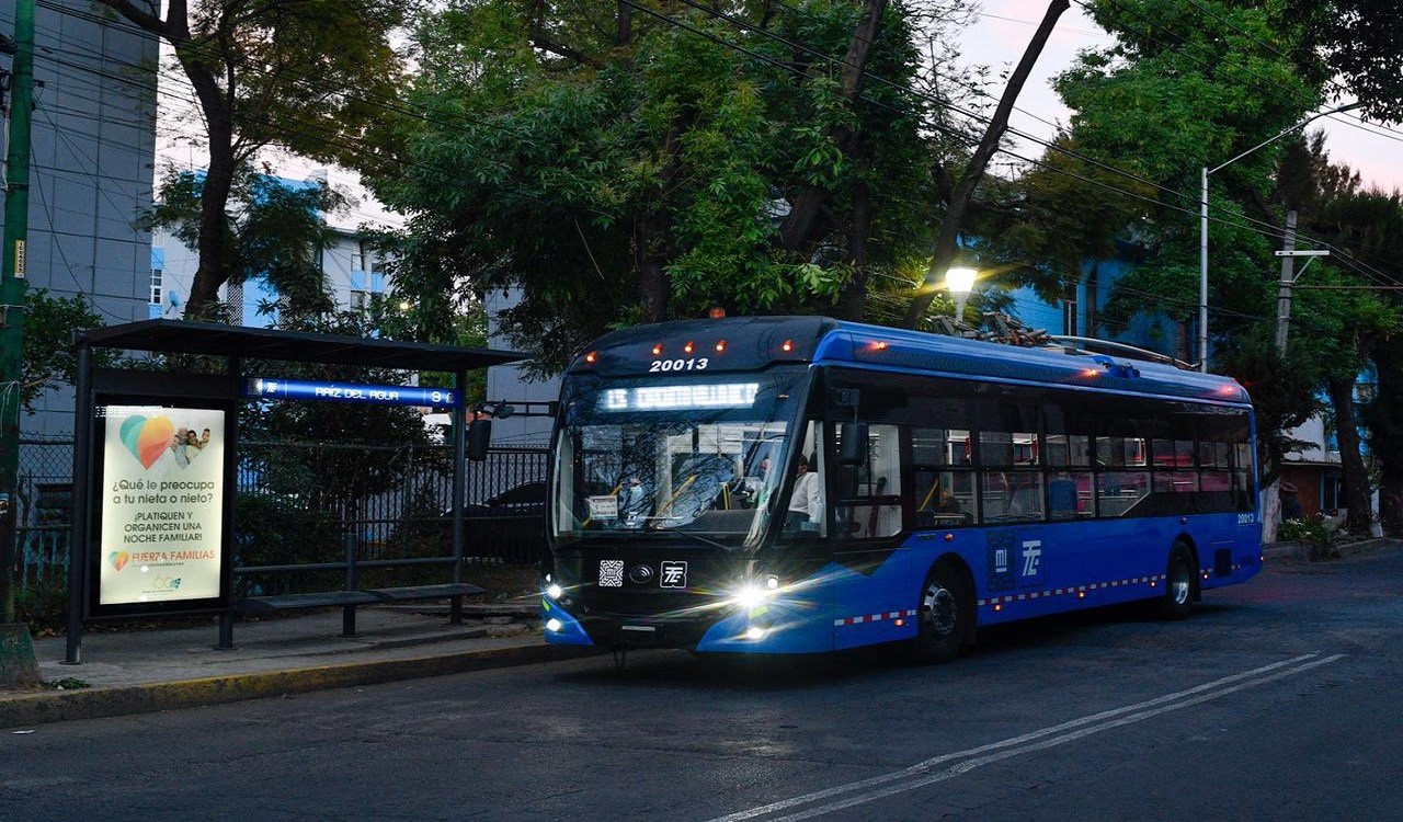 Reubicarán terminal del Trolebús en Perisur