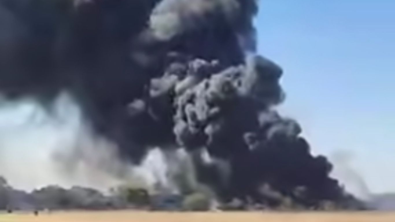 Incendio moviliza a bomberos en Tecámac