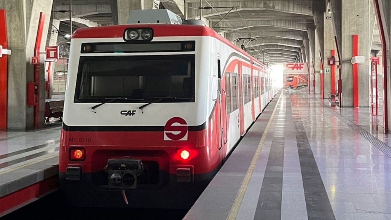 ¡Cambia horario Tren Suburbano por Semana Santa!