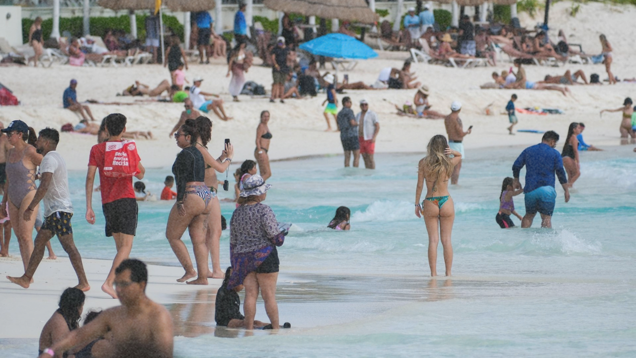 En enero ingresaron a México casi ocho millones 840 mil turistas