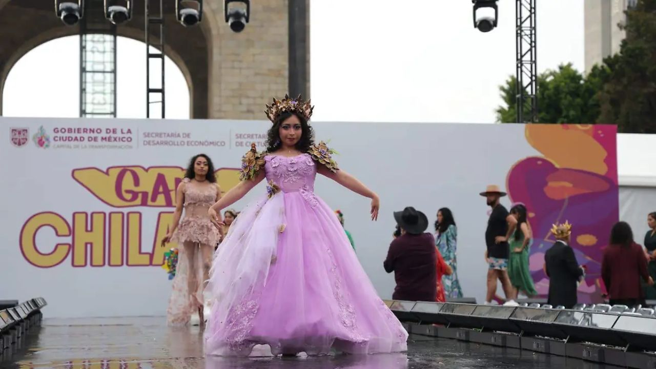 “Gala Chilanga” celebra moda tradicional en CDMX