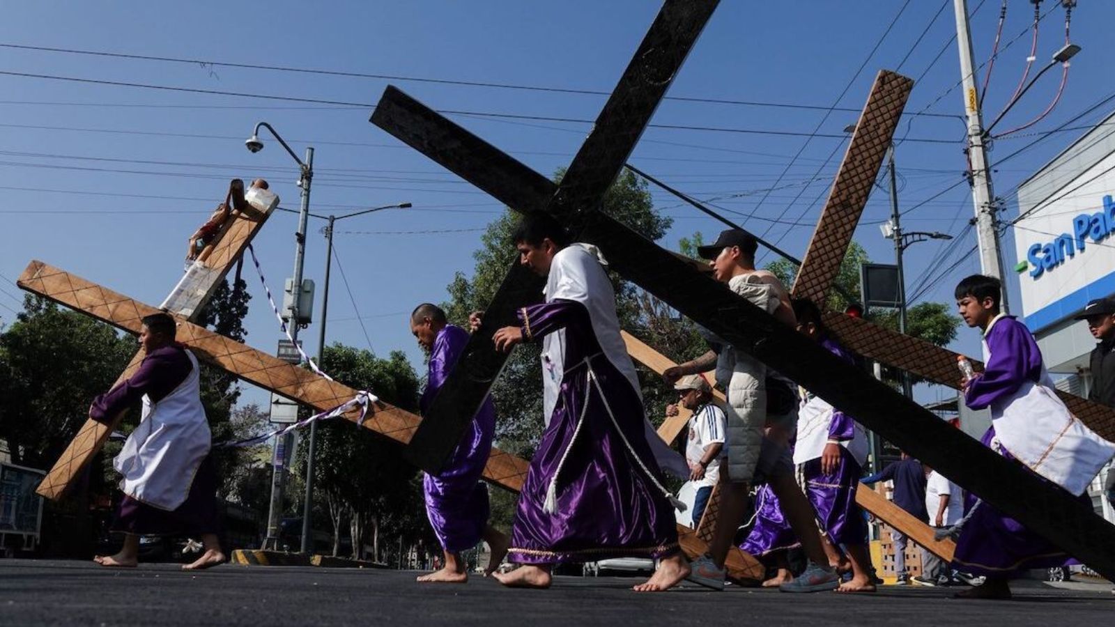 Cierres viales en Iztapalapa por Viacrucis