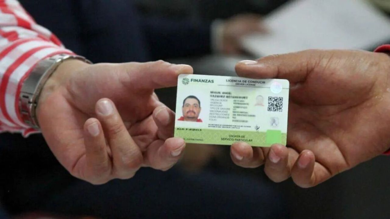 Alertan por fraudes en trámites de licencia de conducir