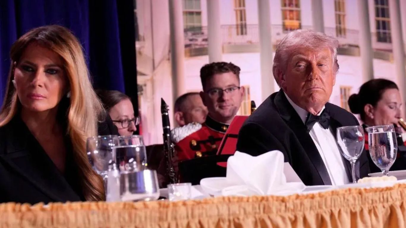 Evacúan a Trump por disparos en Washington