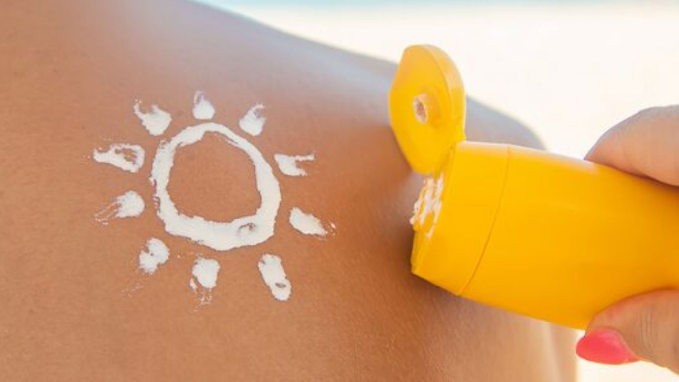 Alerta por riesgos de cáncer de piel y golpe de calor