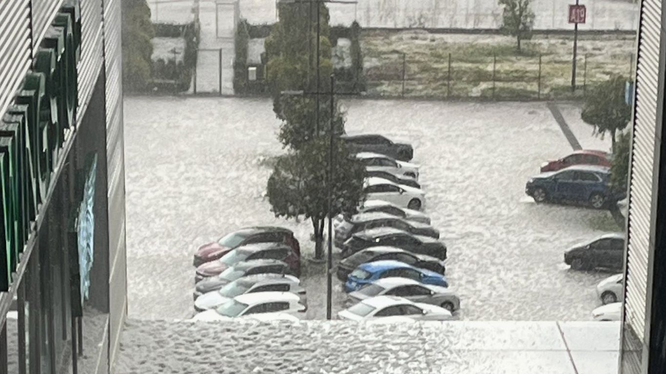 Granizada provoca caos vial en zona norte del Edomex