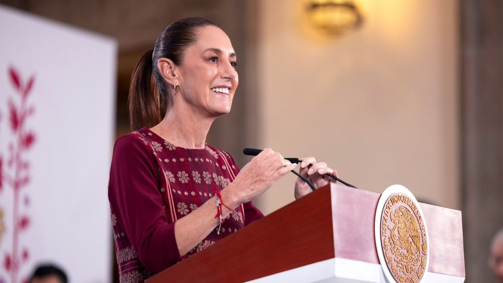 Lanza Sheinbaum acuerdo para impulsar industria siderúrgica en México