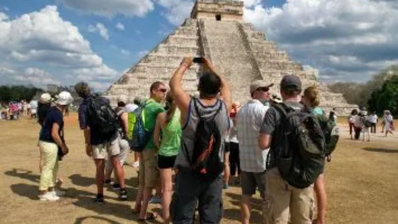 Más de 8 millones de turistas visitaron México en febrero