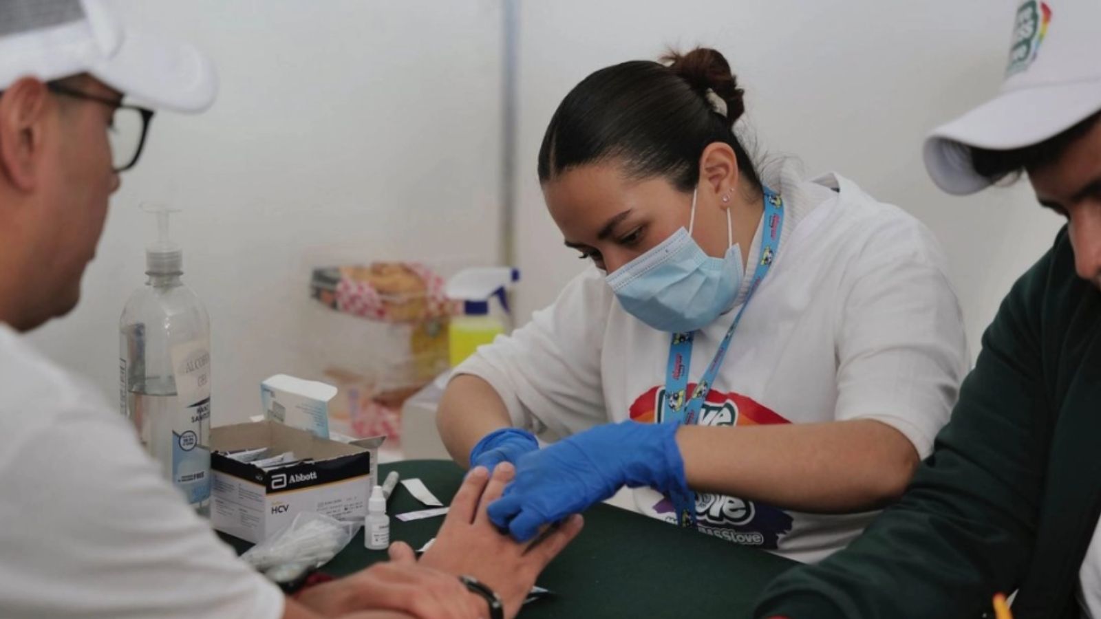 Eliminan trabas burocráticas en tratamientos de VIH