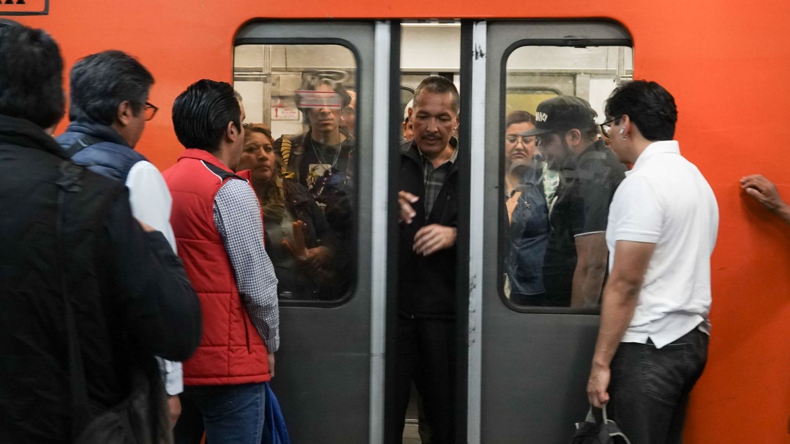 Trabajadores del Metro ponen fin al paro  