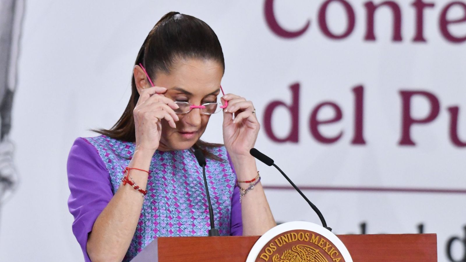 Sheinbaum exige pruebas en el caso de Rubén Rocha  