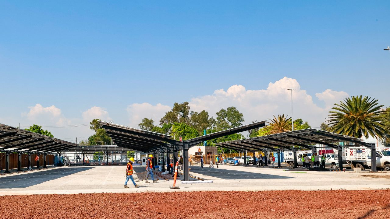 AICM estrena nuevo estacionamiento en Terminal 2
