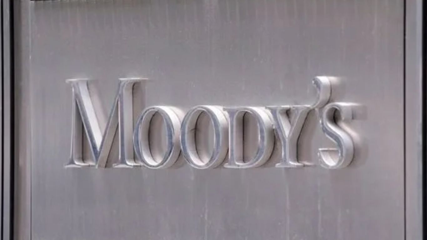 Moody’s ajusta la calificación crediticia de México