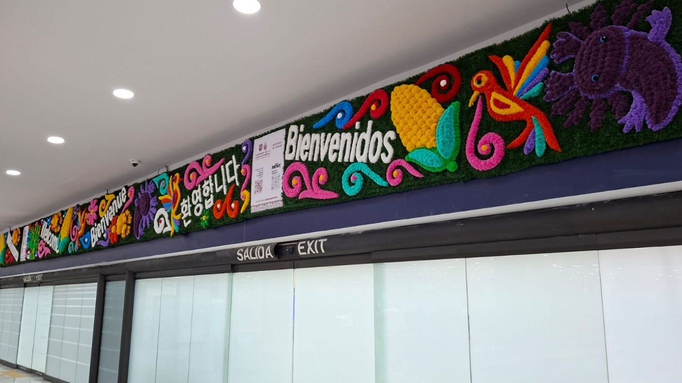 AICM recibe a los visitantes con arte, historia e identidad